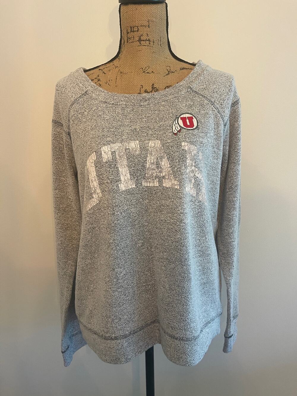 Camp David Gray Utah Utes Sweater Size Large